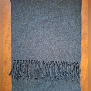 Gray Cashmere Scarf Made In Scotland Approx 60"